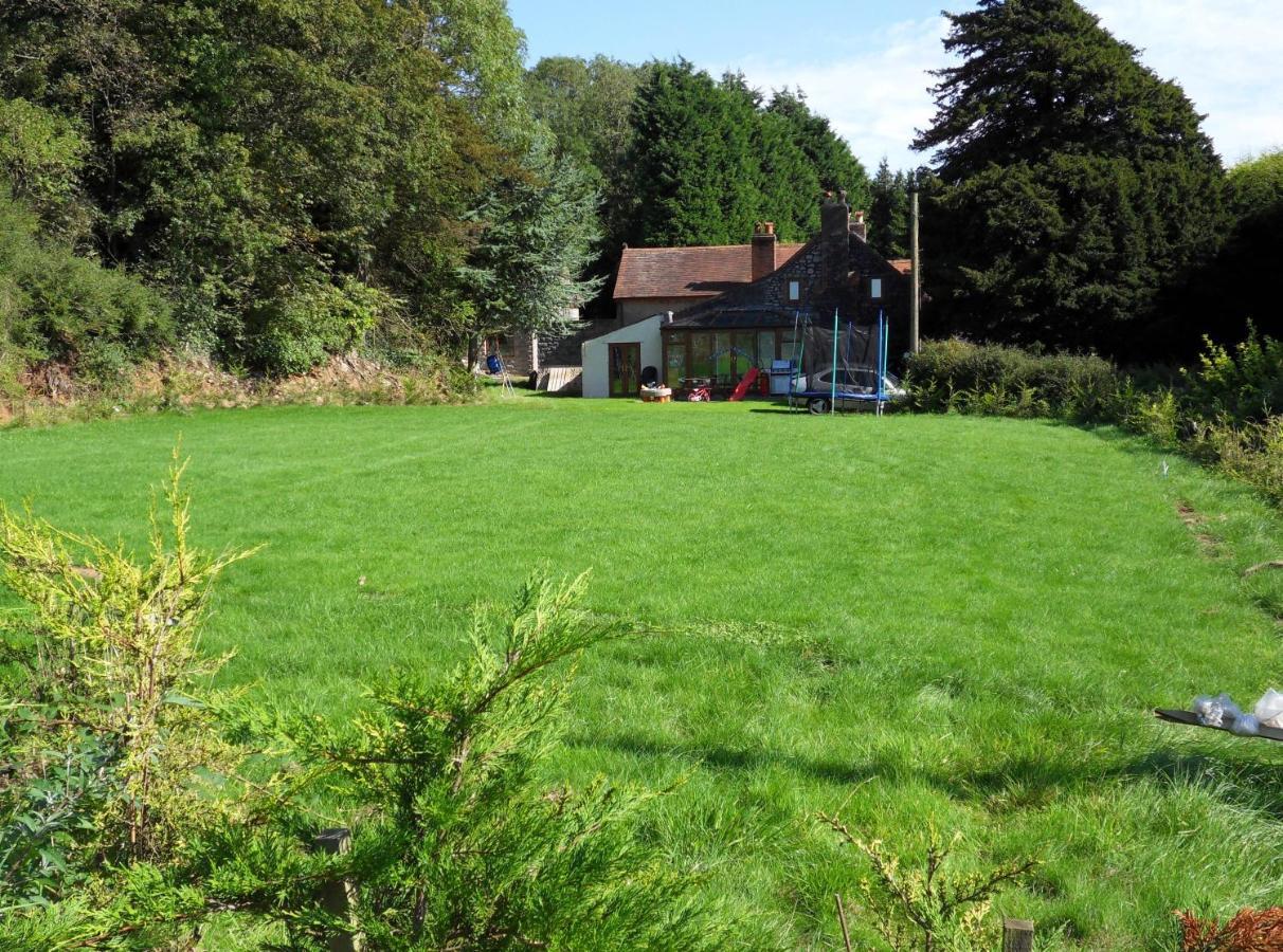 Acorns Old Farm Hotel Felton  ภายนอก รูปภาพ