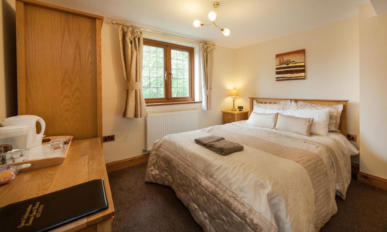 Acorns Old Farm Hotel Felton  ภายนอก รูปภาพ